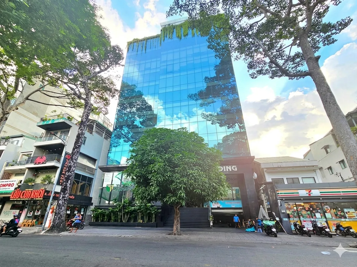 Hà Phan Tôn Thất Tùng